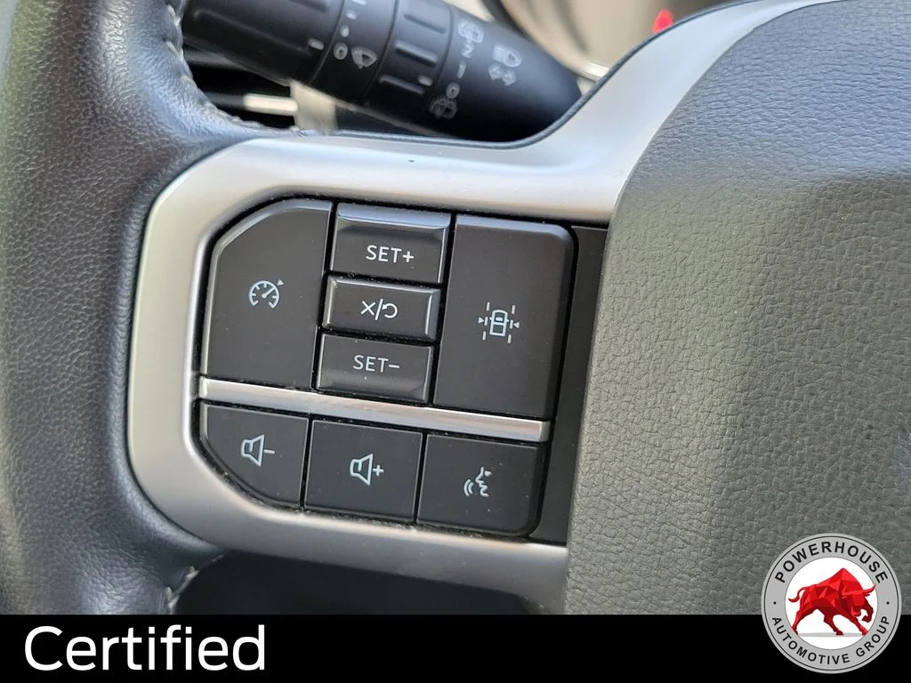 Used 2023 Silver Ford XLT image 30