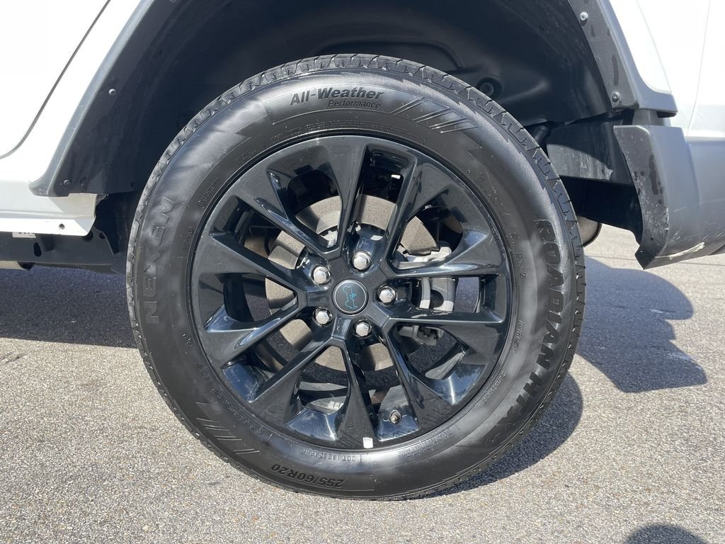 Certified Used 2024 White Jeep Sahara 4xe image 10