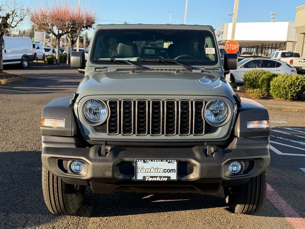 New 2026 Anvil Clear-Coat Exterior Paint Jeep Sport image 3