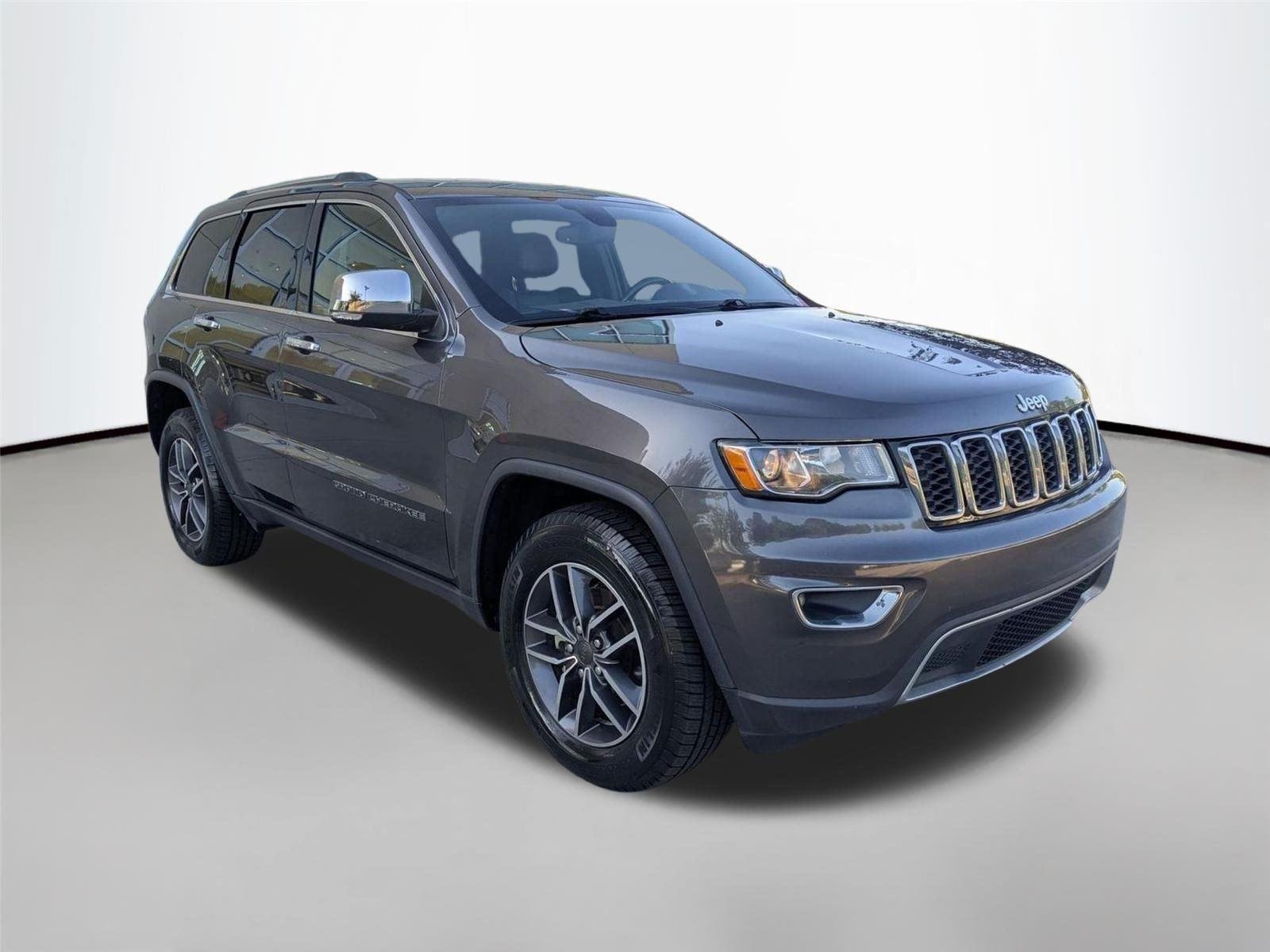 Used 2020 Granite Crystal Metallic Clearcoat Jeep Limited image 3