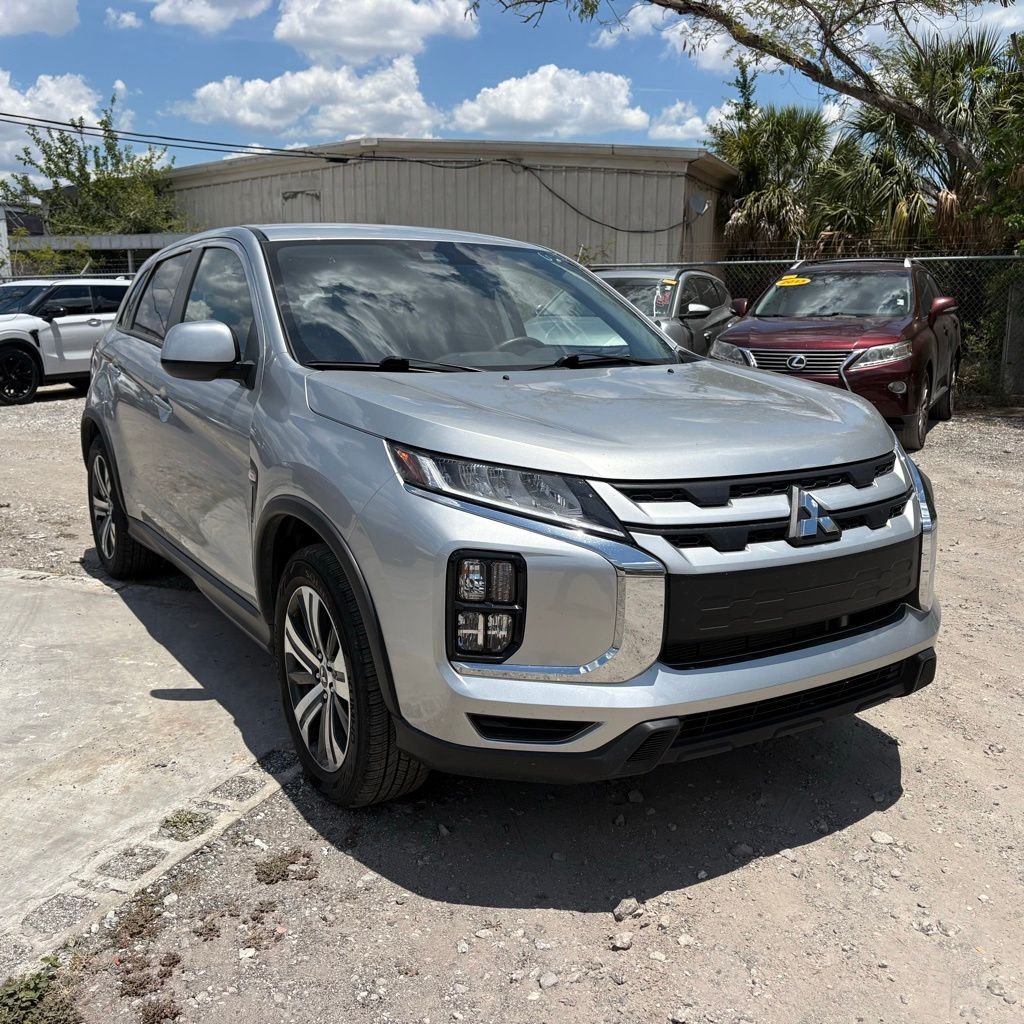 2024 Mitsubishi Outlander Sport 2.0 ES AWC CVT's photo