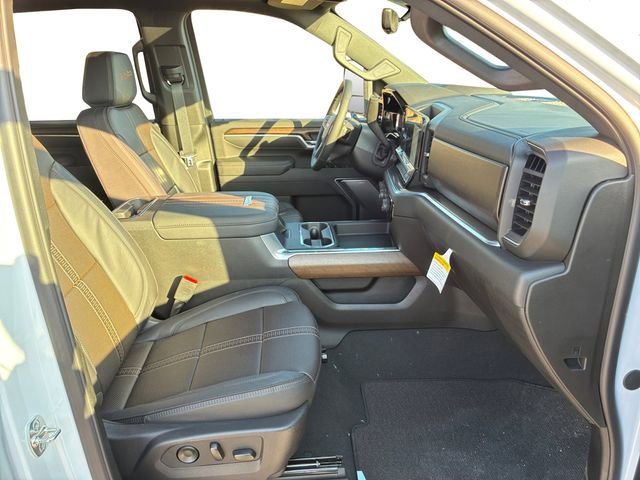 2026 Chevrolet Silverado 2500 HD High Country - Photo 13