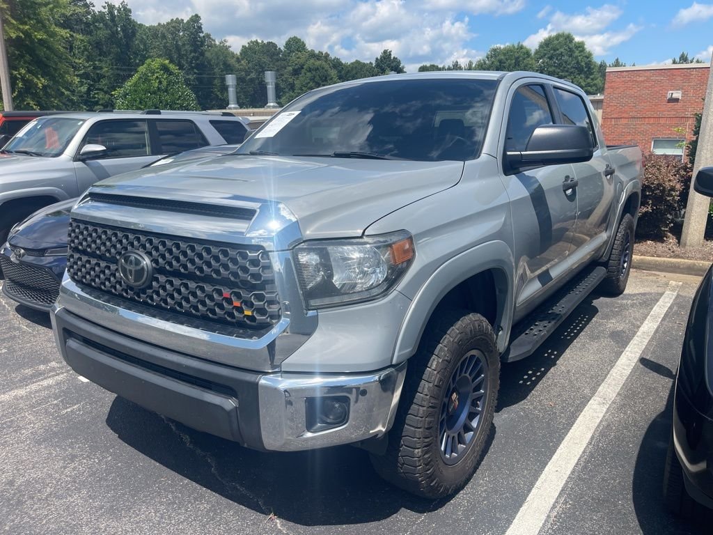 Used 2021  Toyota SR5 image 2