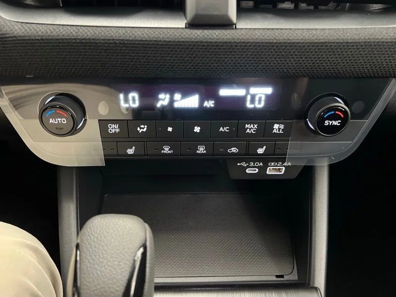 New 2026 RIVER ROCK PEARL Subaru Premium image 33