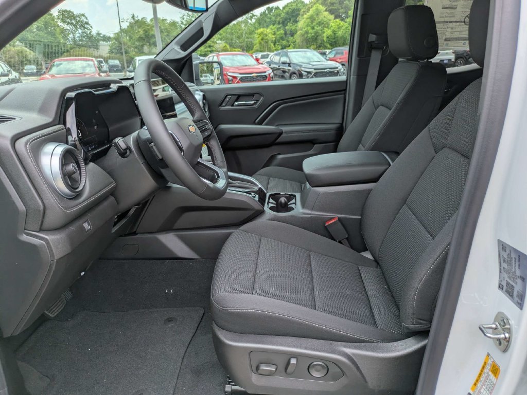 2026 Chevrolet Colorado LT - Photo 20
