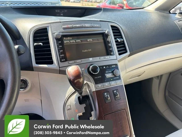 Used 2010 Magnetic Gray Metallic Toyota  image 20