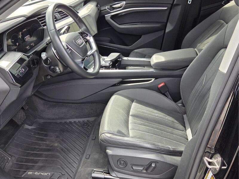 Used 2021 Brilliant Black AUDI PREMIUM PLUS QUATTRO image 10