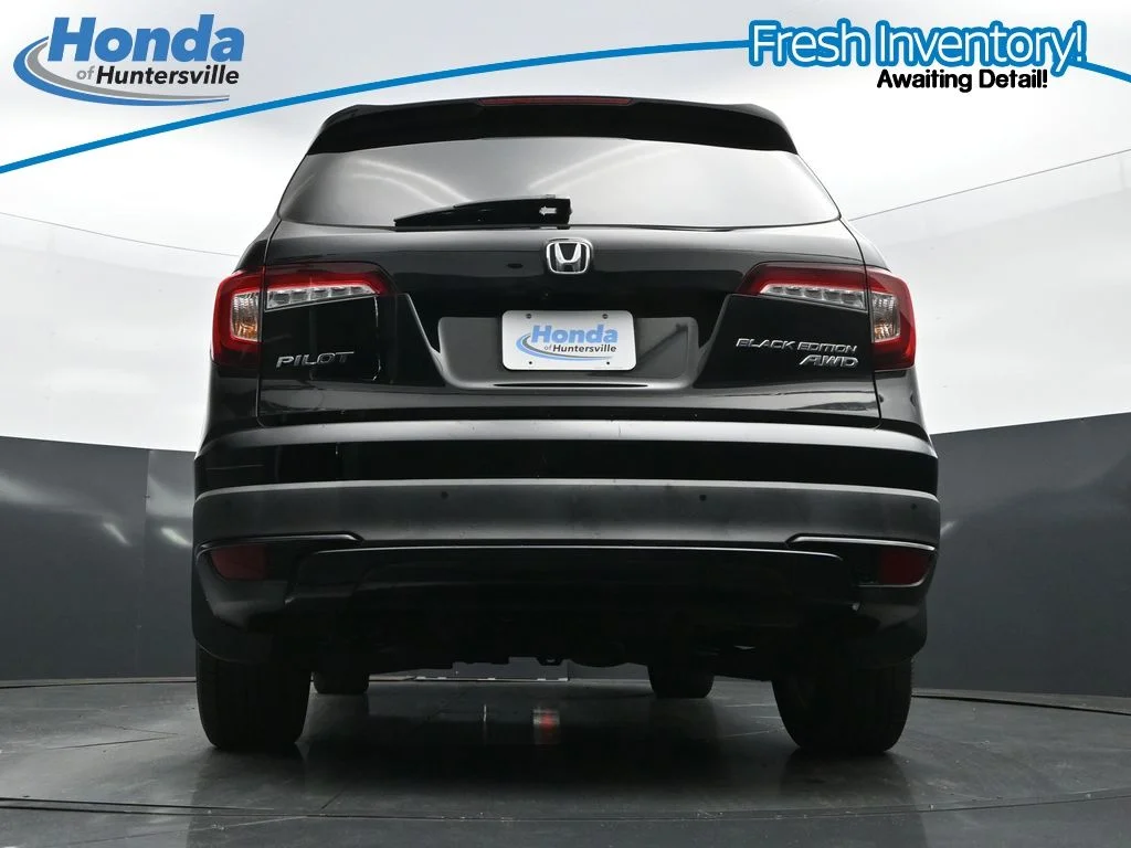 Used 2022 Crystal Black Pearl Honda Black Edition image 31
