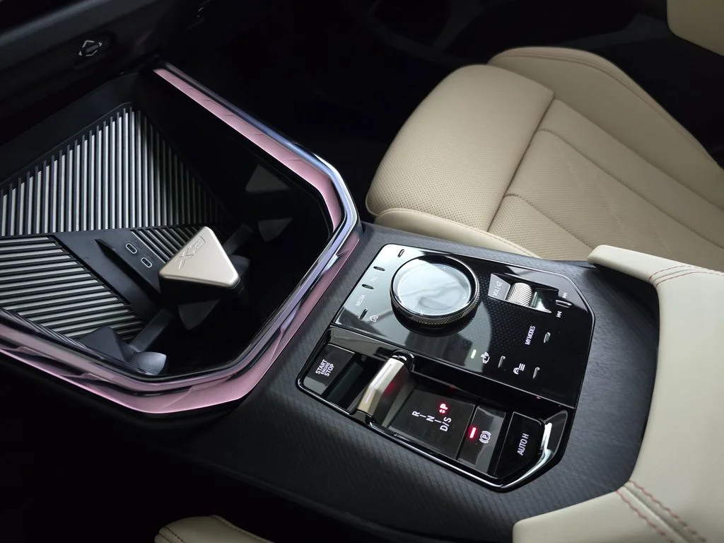 Used 2025 Skyscraper Gray Metallic BMW 30 xDrive image 27