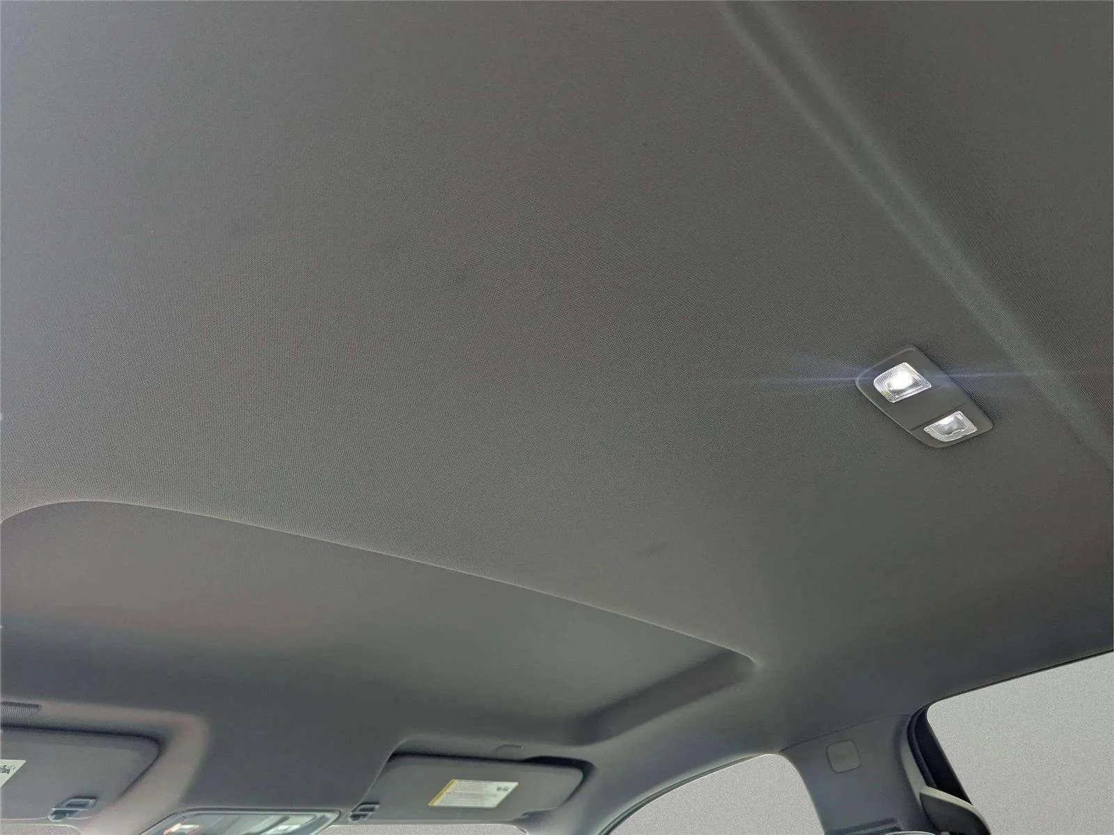 Used 2024 Summit White Chevrolet LTZ image 28
