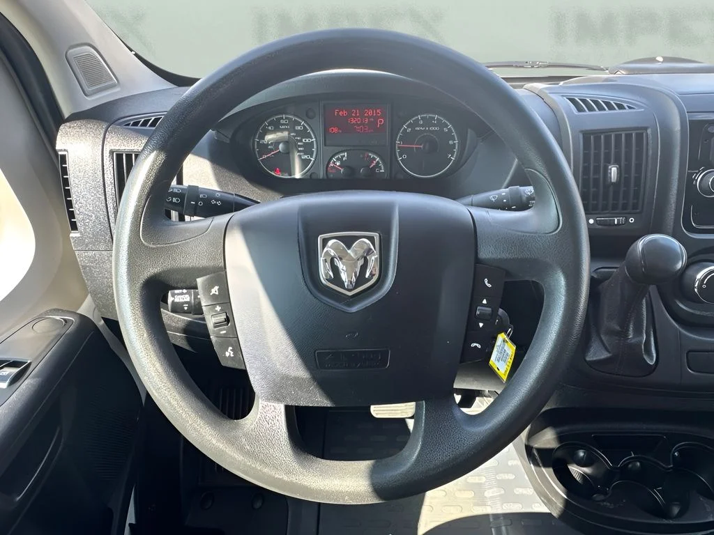 Used 2016 White Ram Low Roof image 11