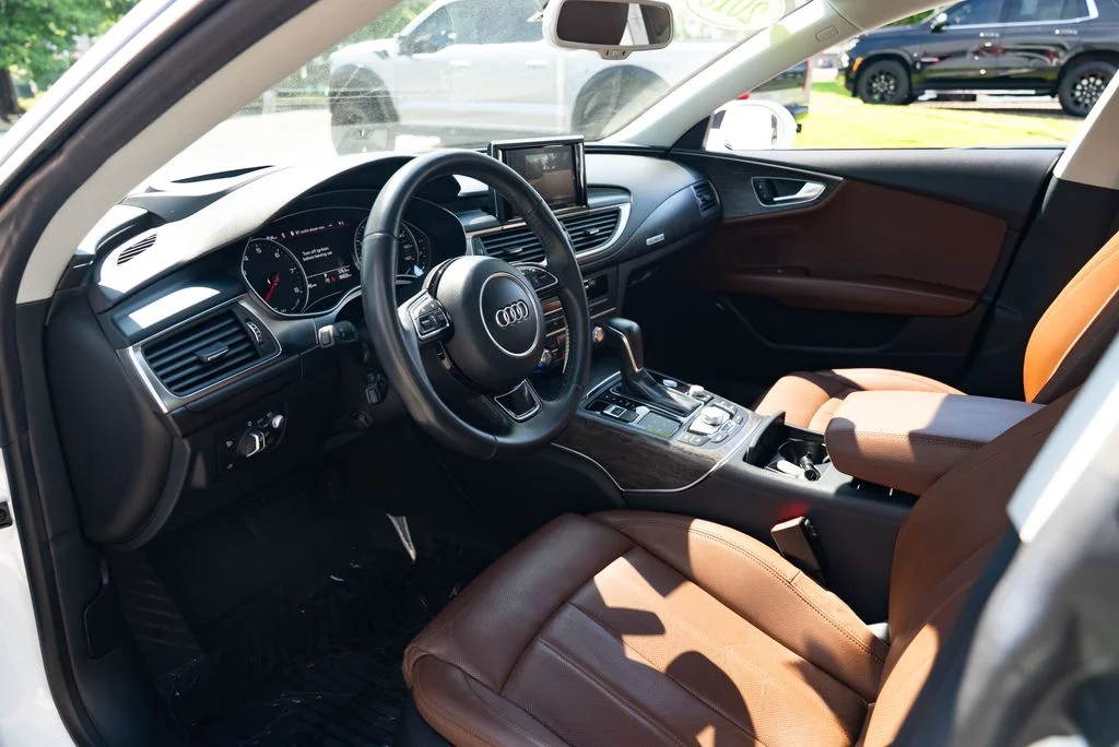 Used 2018 White Audi 3.0T Prestige image 21