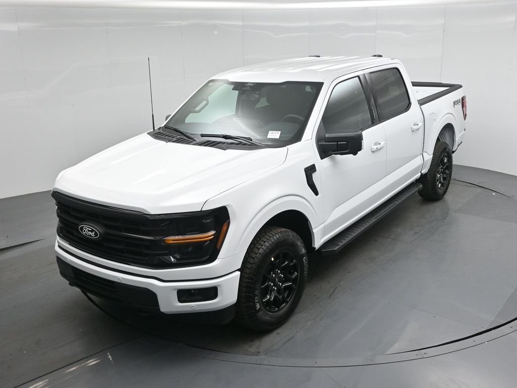 New 2026 Oxford White Ford XLT image 34