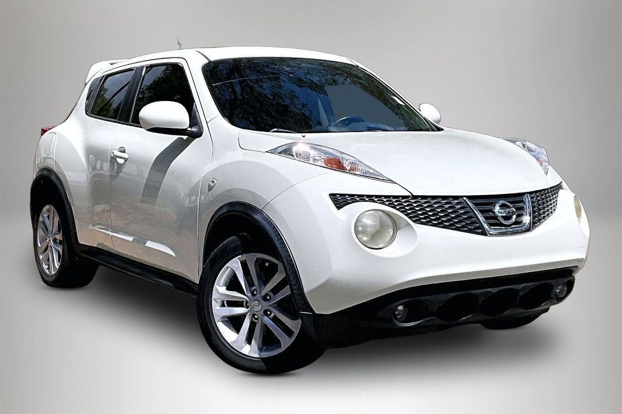 Used 2011 Nissan JUKE SL with VIN JN8AF5MR1BT016772 for sale in Fort Walton Beach, FL