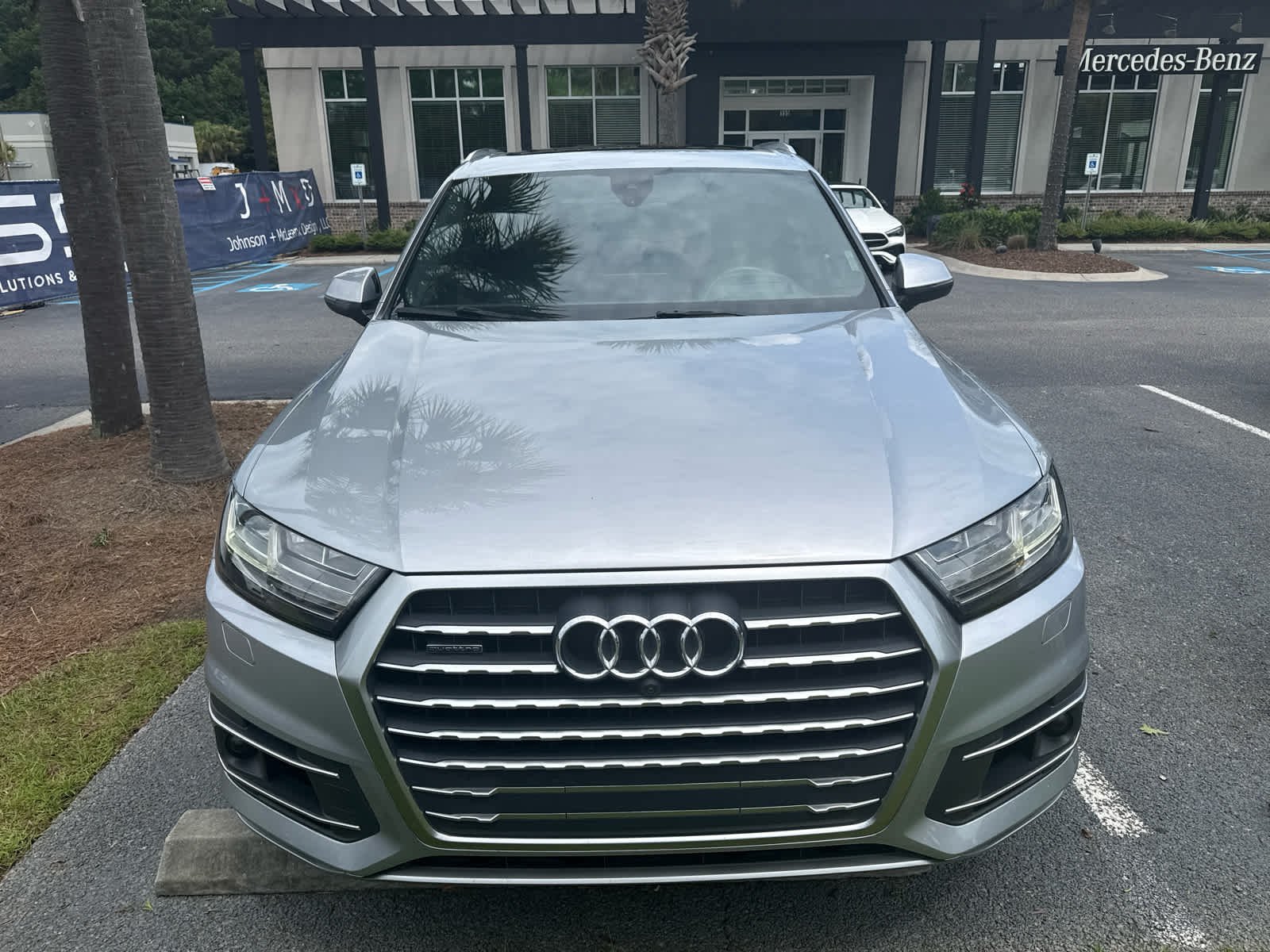 Used 2018 Florett Silver Metallic Audi Prestige image 2