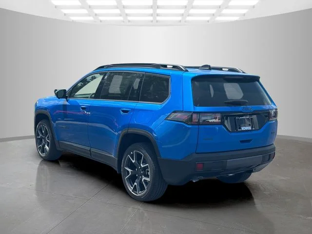 New 2026 Hydro Blue Pearl-Coat Exterior Paint Jeep Overland image 5