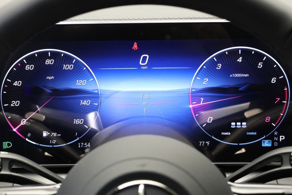 Used 2027  Mercedes-Benz GLC 300 image 24