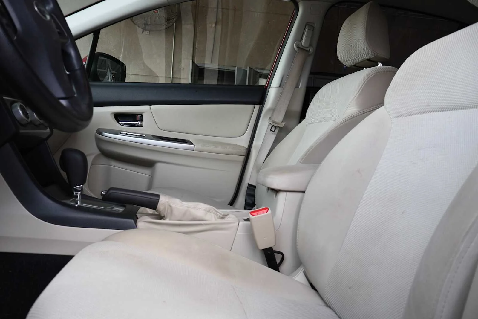 Used 2015 Venetian Red Pearl Subaru Premium image 13