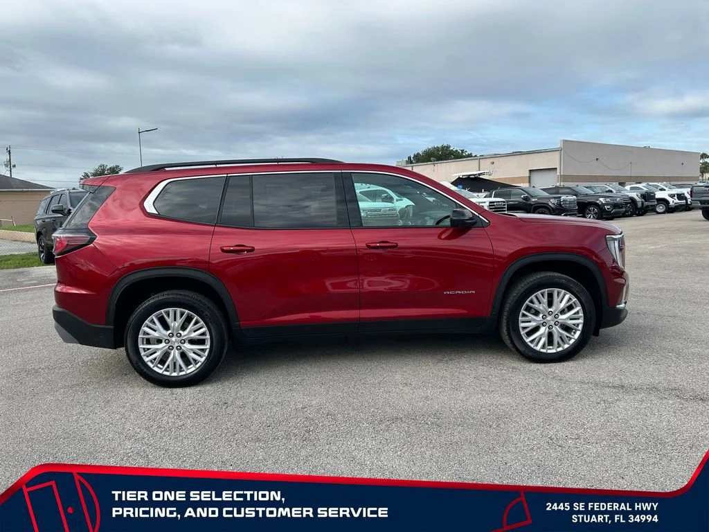 Used 2026 Volcanic Red Tintcoat GMC Elevation image 4