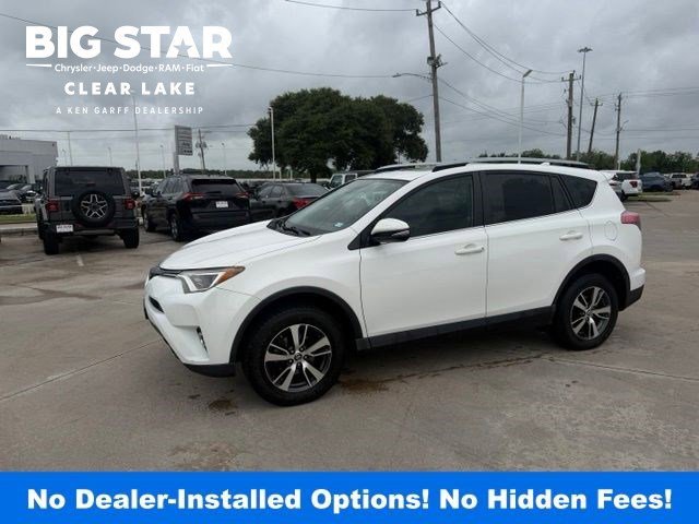 2018 Toyota RAV4 XLE's photo