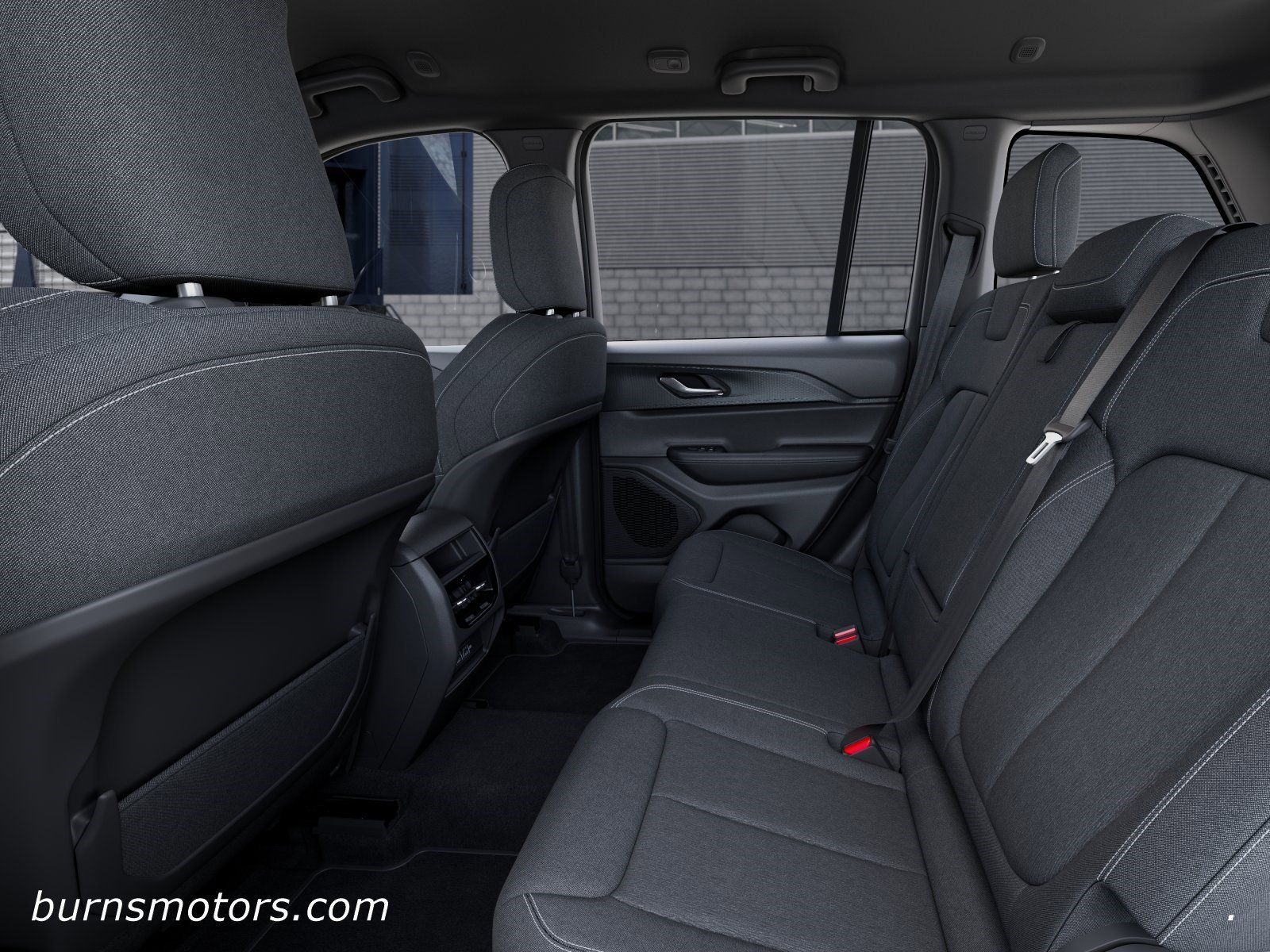 New 2026 Silver Zynith Exterior Paint Jeep Laredo X image 23