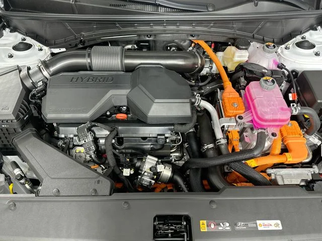 New 2026 Hyundai TUCSON HYBRID SEL Convenience