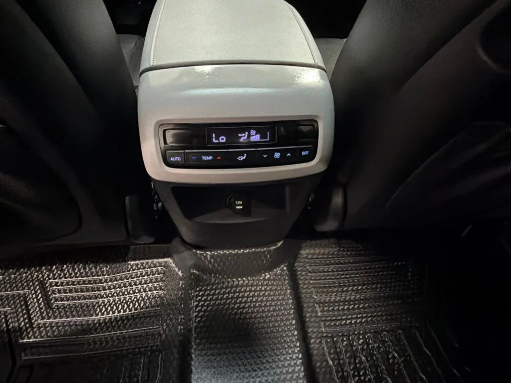 Used 2020 Becketts Black Hyundai SEL image 16