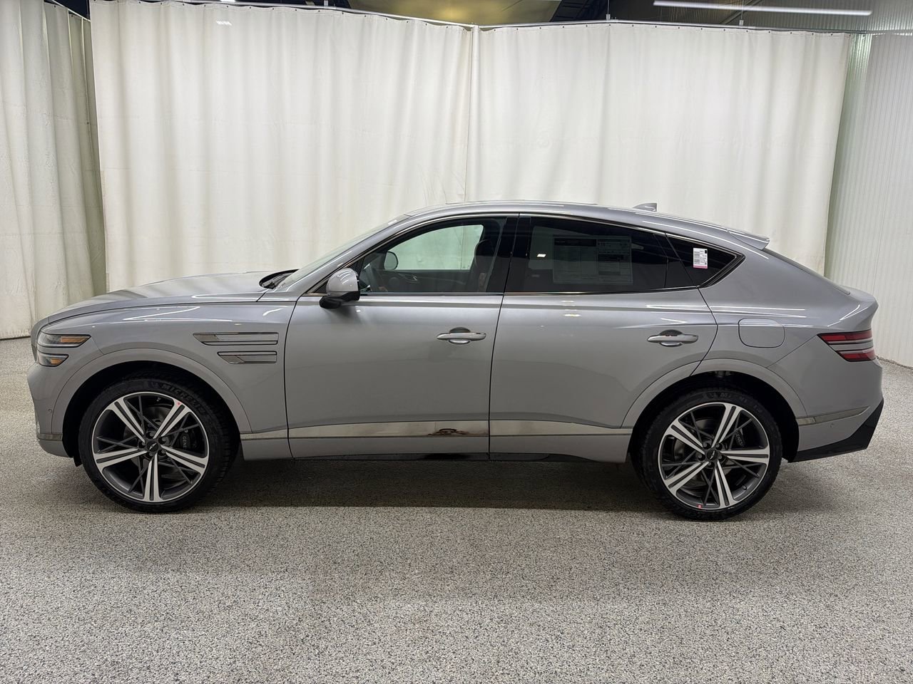 New 2026 Savile Silver Genesis 3.5T E-SC MHEV image 6