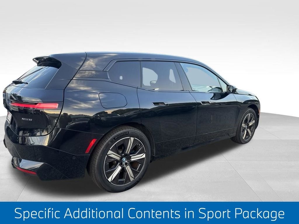 Used 2024 Black BMW xDrive50 image 3