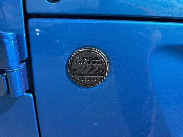 New 2026 Hydro Blue Pearl-Coat Exterior Paint Jeep Willys image 15
