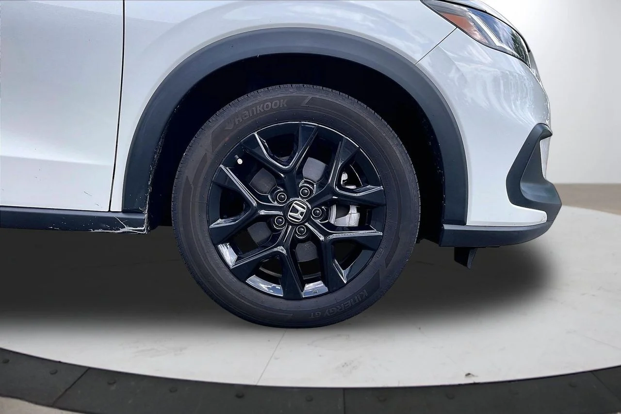 Certified Used 2023  Honda Sport image 33