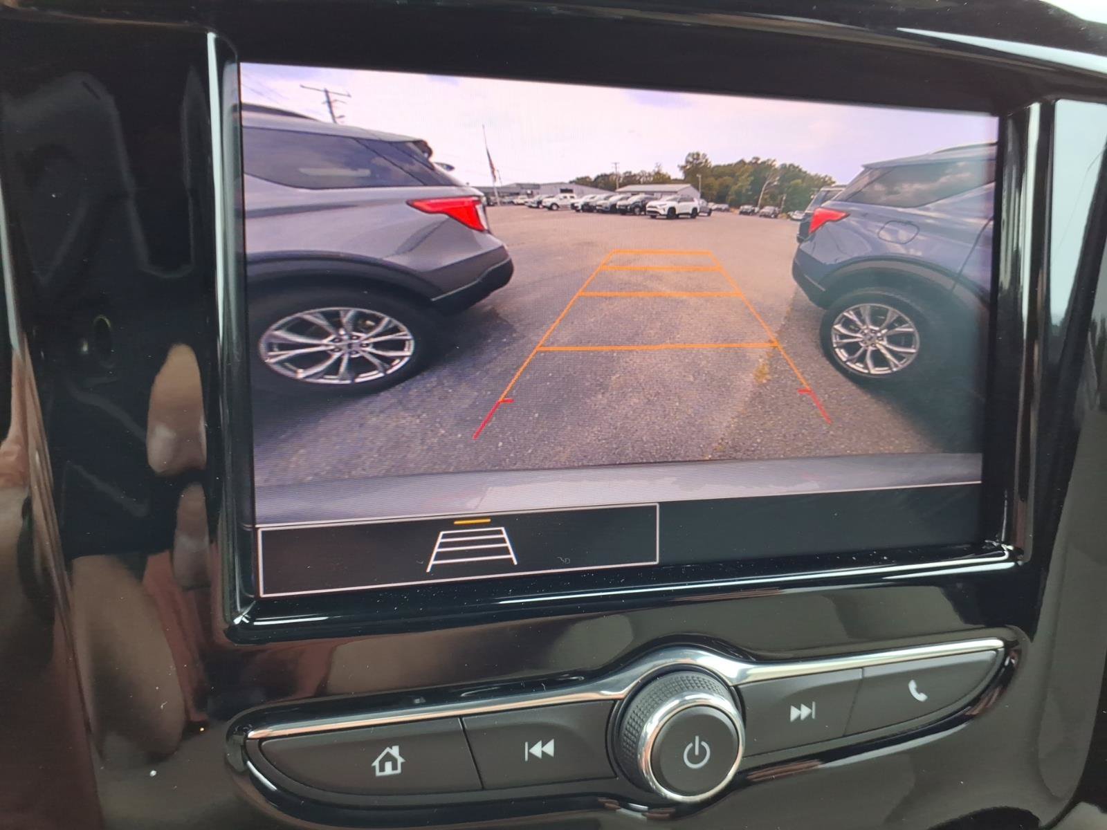 Used 2023 Gray Chevrolet LS image 18