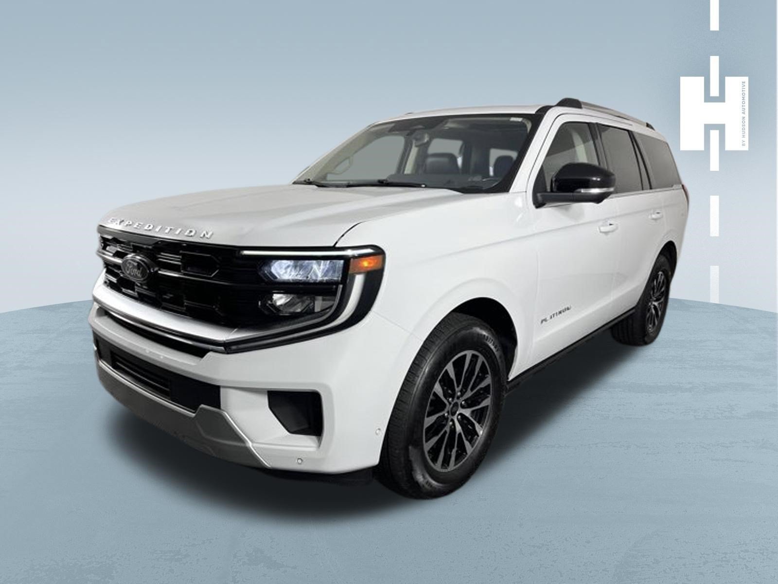 Certified Used 2025 Oxford White Ford Platinum image 3