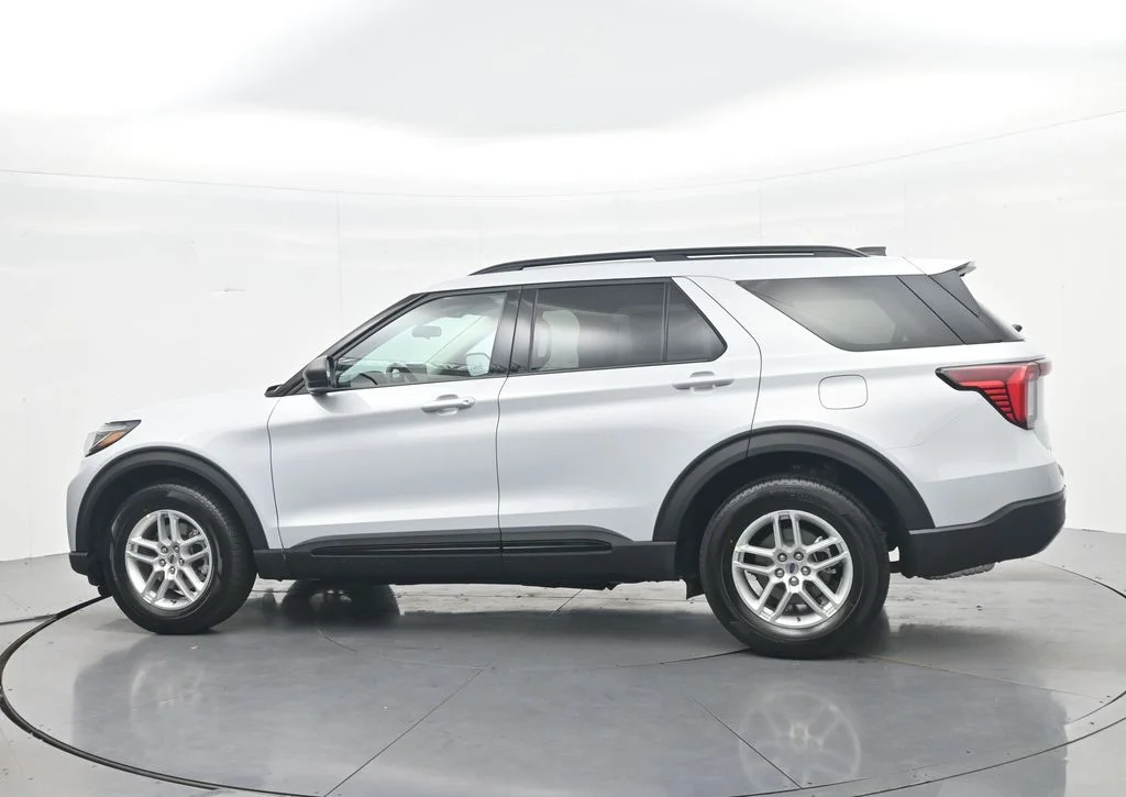 New 2026 White Ford Active image 10