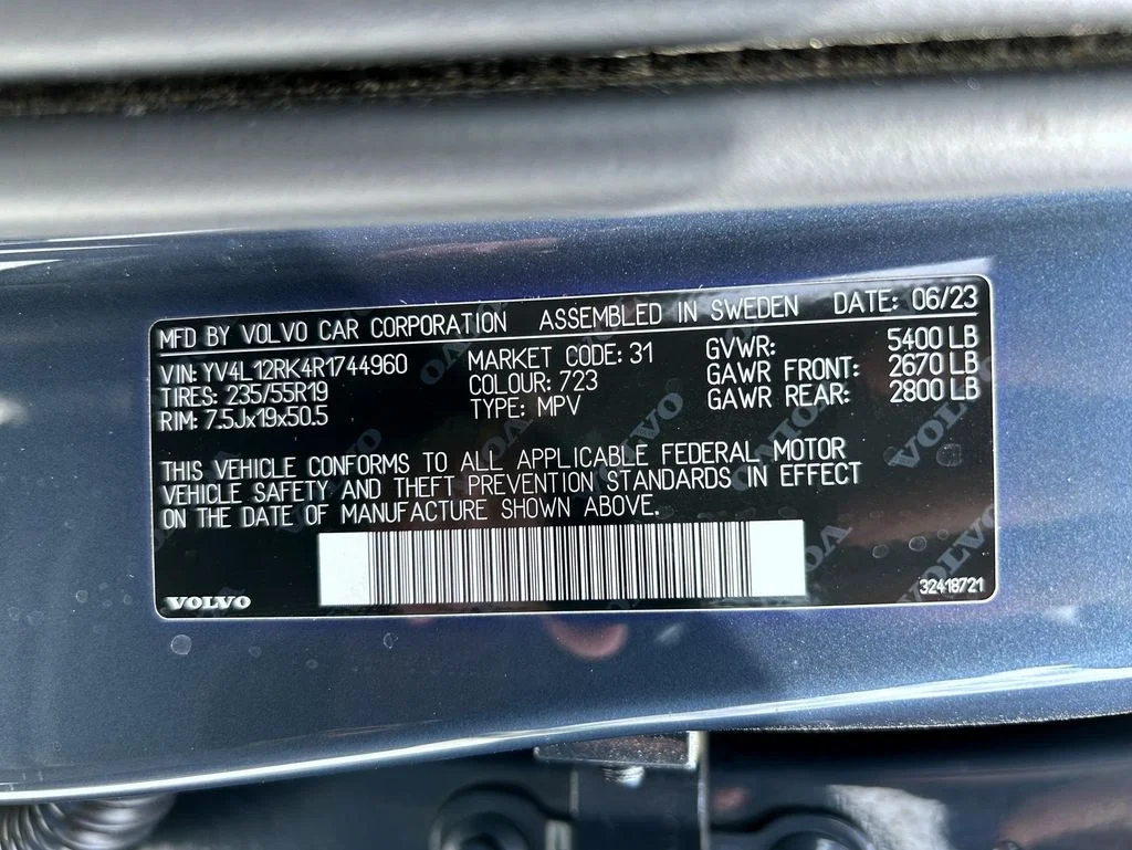 2024 Volvo XC60 Core - Photo 25