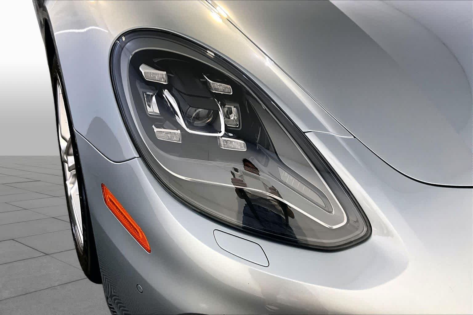 Used 2020 Black Porsche 4 image 27