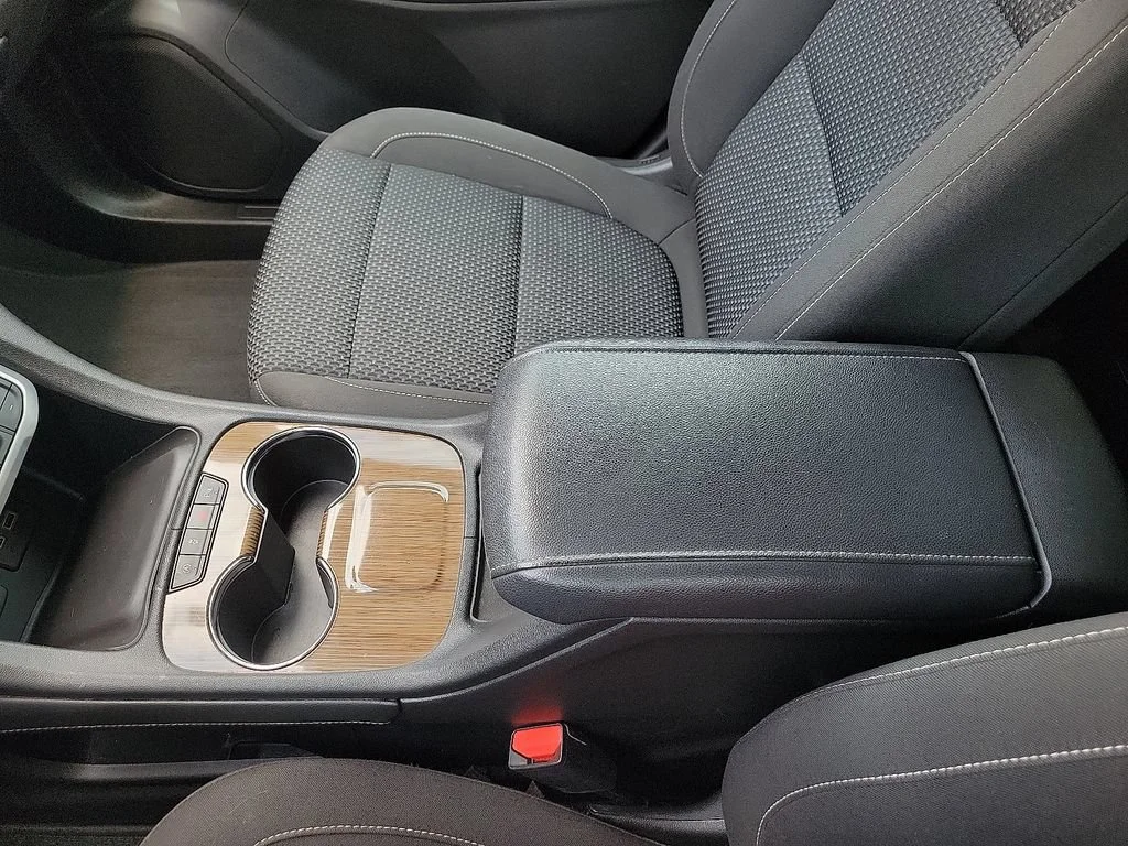 2020 GMC Acadia SLE - Photo 20