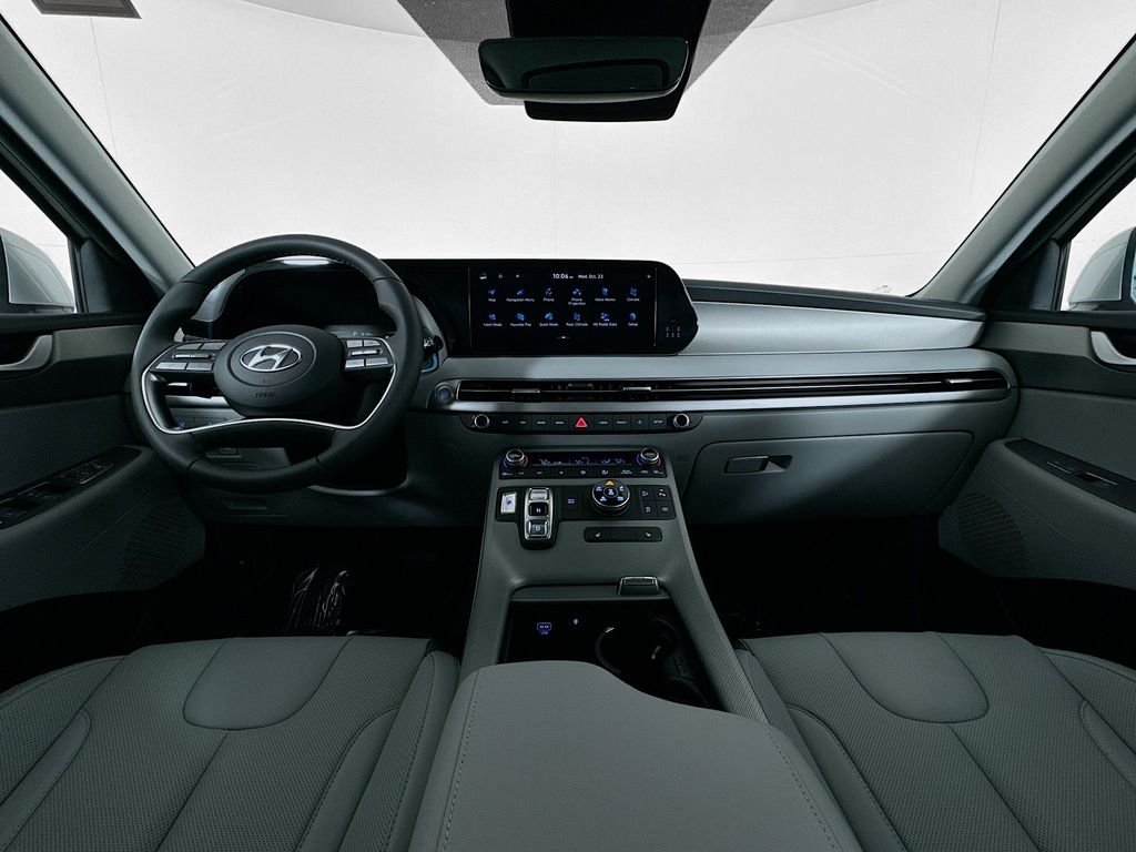 Certified Used 2025 Silver Hyundai SEL image 7