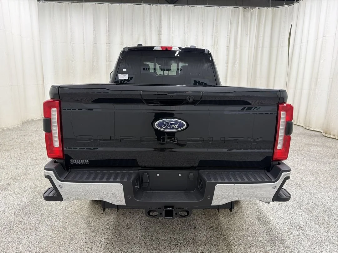 New 2026 Agate Black Metallic Ford F-250® XLT image 7