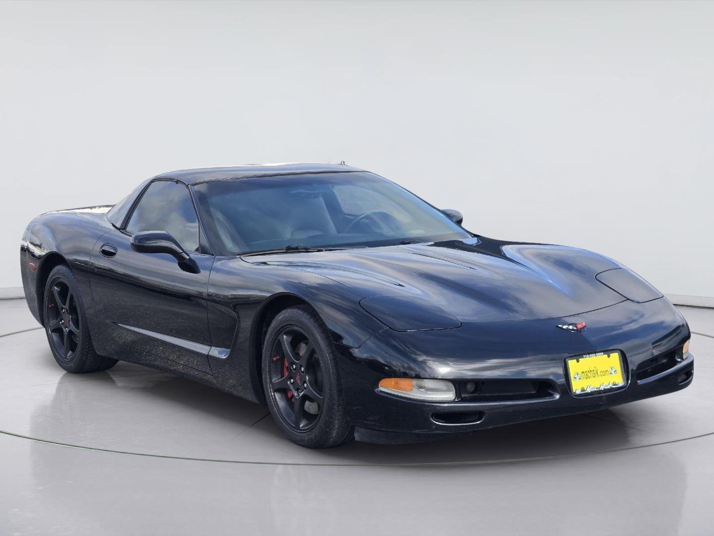 Used 2004 Black Chevrolet  image 3