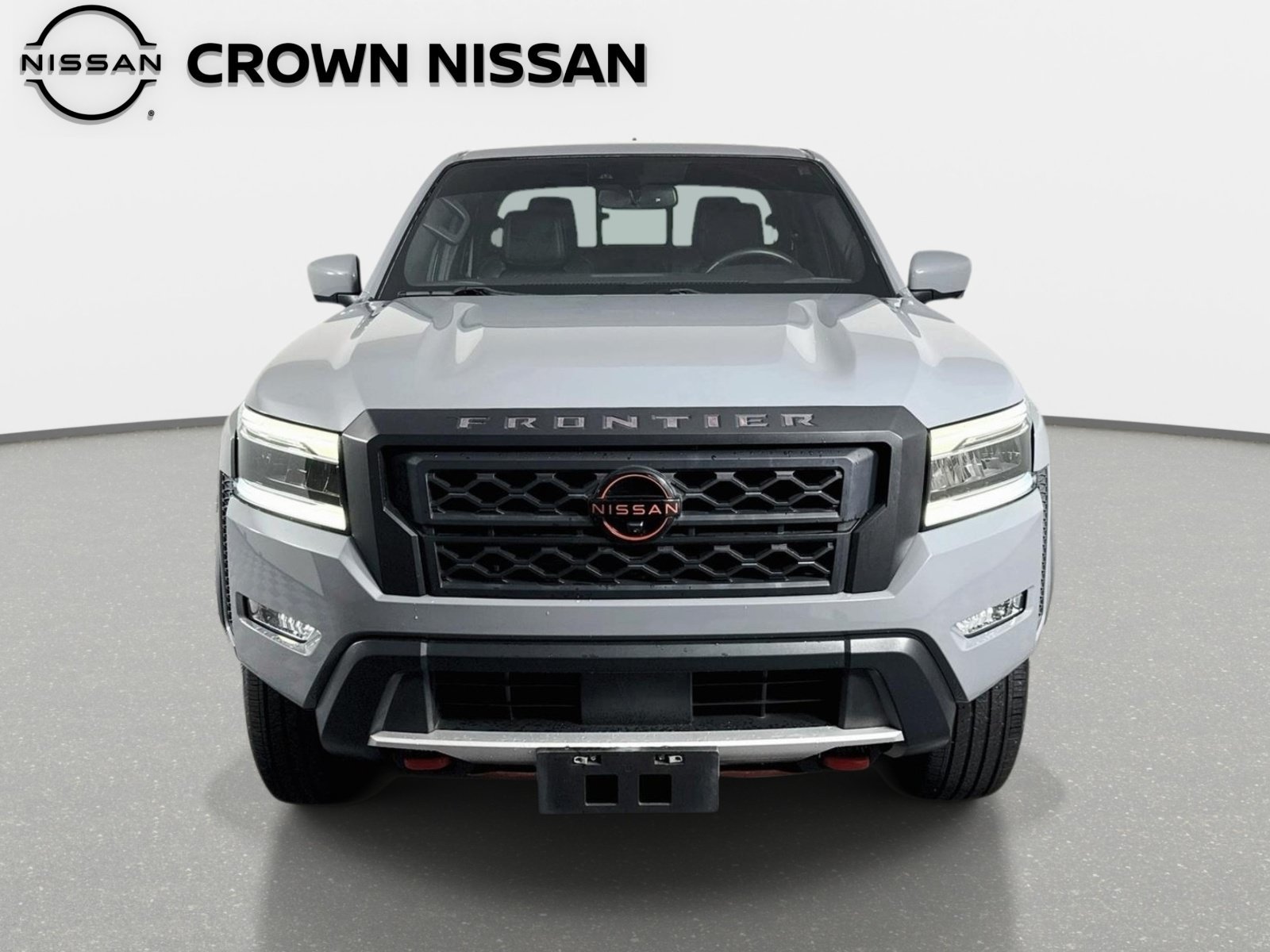 Used 2022 Boulder Grey Pearl Nissan PRO-4X image 2