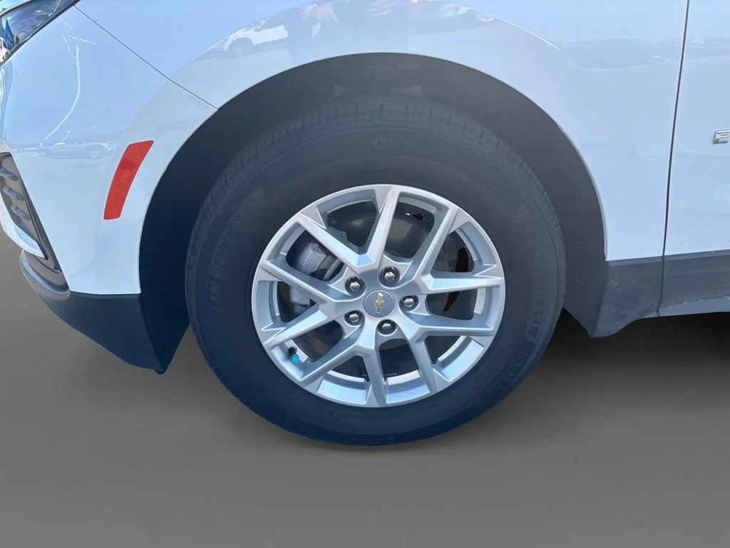 Used 2023 Summit White Chevrolet LS image 15
