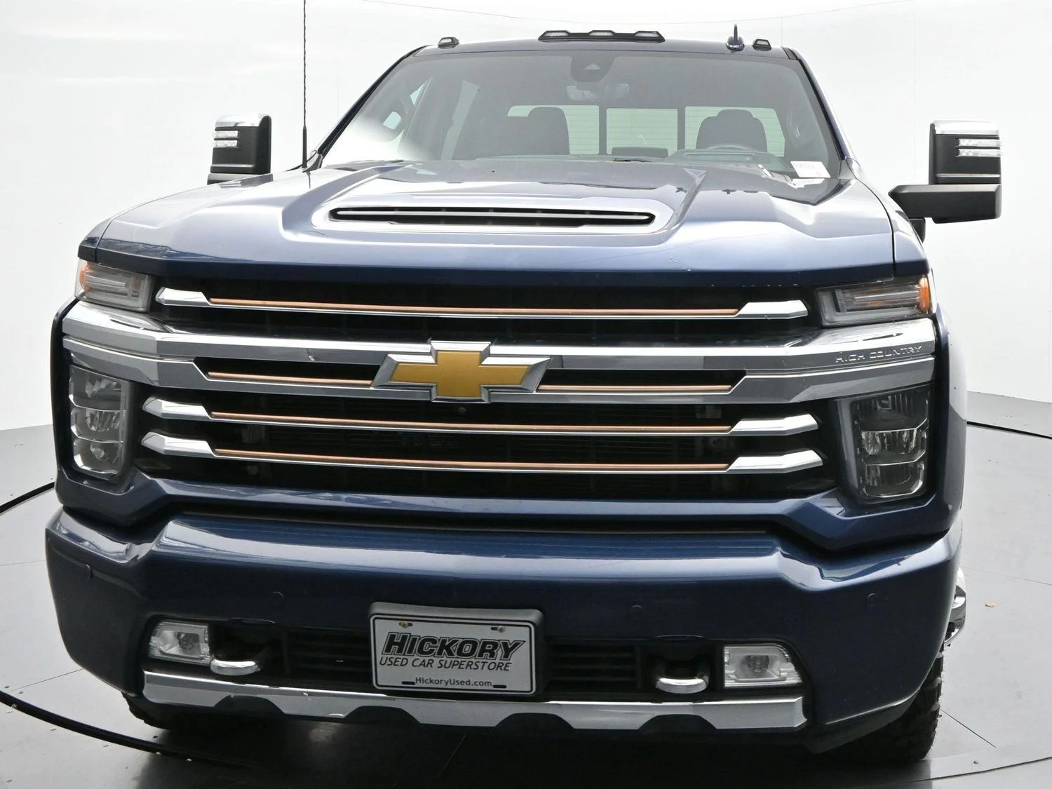 Used 2023 Northsky Blue Metallic Chevrolet High Country image 2