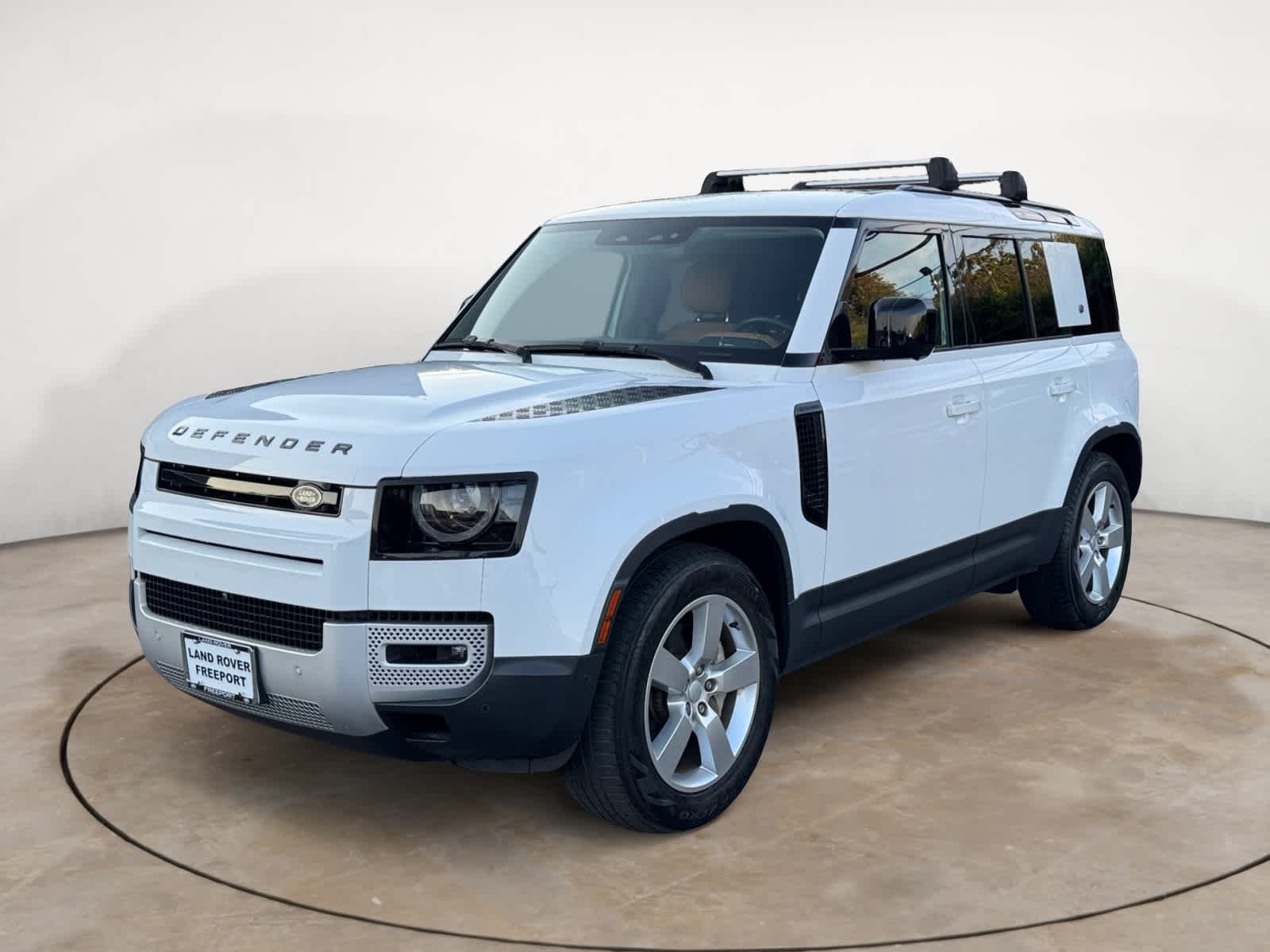 2023 Land Rover Defender SE