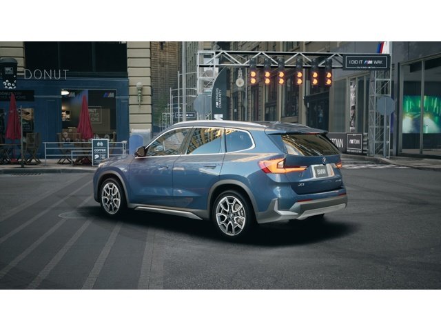New 2026 Night Dusk Blue Metallic BMW xDrive28i image 2