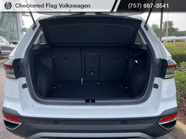 New 2026 White Volkswagen 1.5T SE image 14