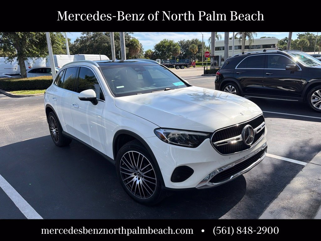 Certified Used 2026 White Mercedes-Benz GLC 300 image 1