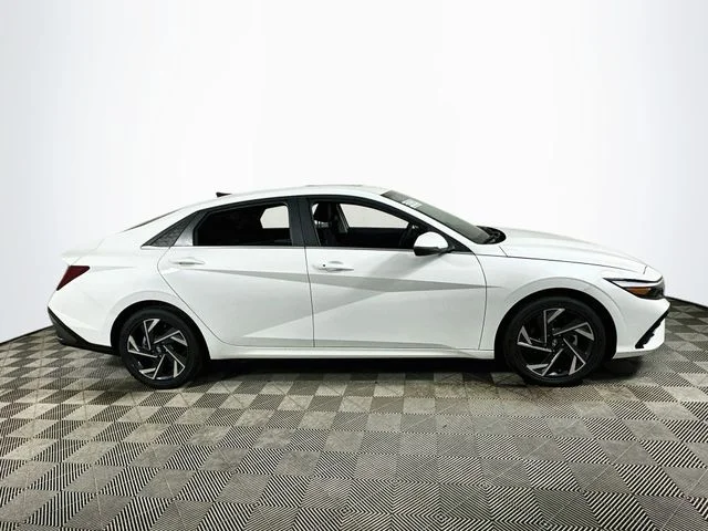 New 2026 Hyundai ELANTRA Limited