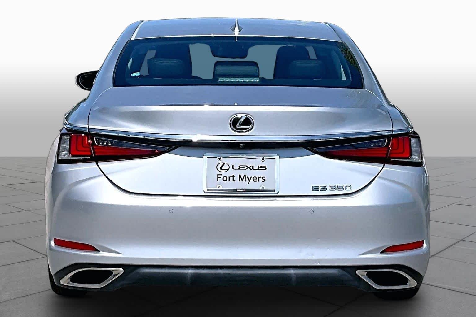 Used 2019 Silver Lining Metallic Lexus  image 5