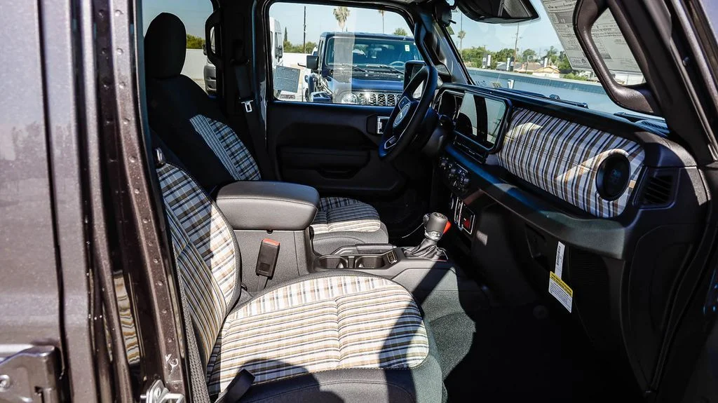 New 2026 Gray Jeep 85th Anniversary Edition image 21